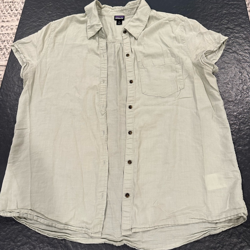 Patagonia Light Button-up Shirt